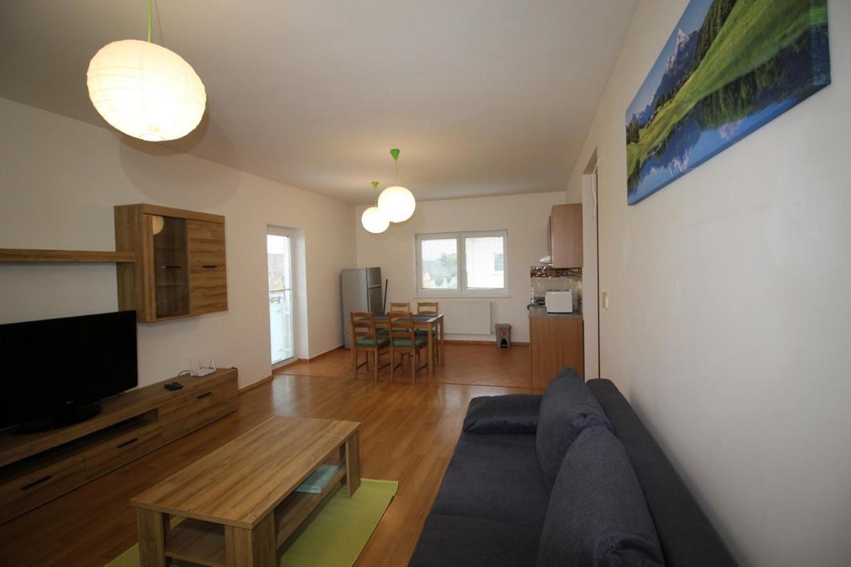 Apartman 502 Ruzindol Экстерьер фото