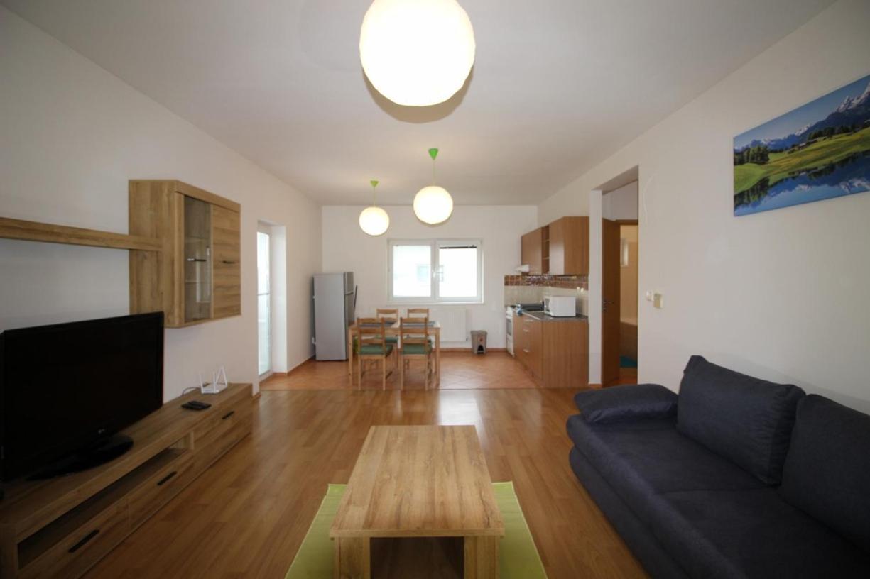 Apartman 502 Ruzindol Экстерьер фото